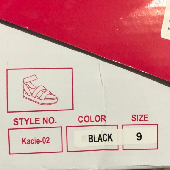 Brand New, Elevated sandals, size 9, black - Picture 2 of 4